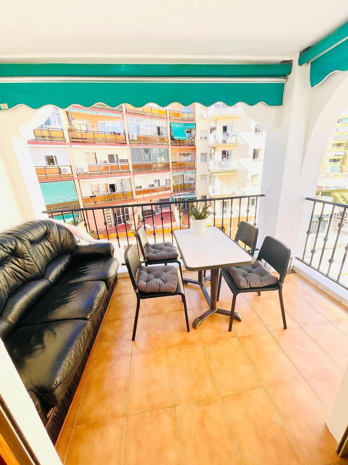 Apartamento Centro Torremolinos Con Solarium المظهر الخارجي الصورة